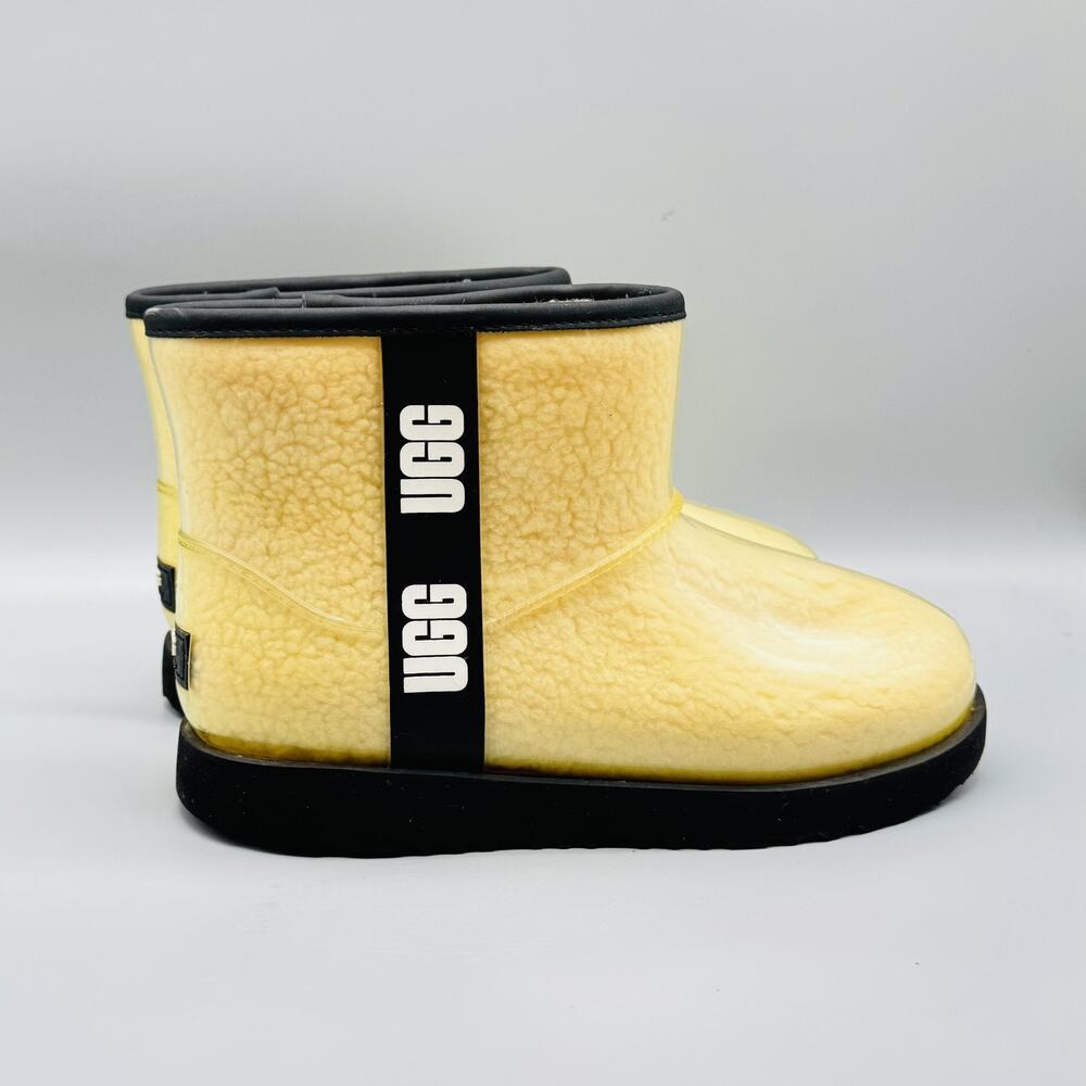 UGG Boots Womens 7 Yellow Beige Classic Clear Mini Ankle Shearling Waterproof